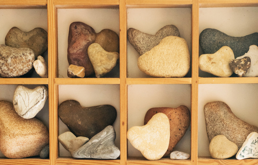 Heart rocks